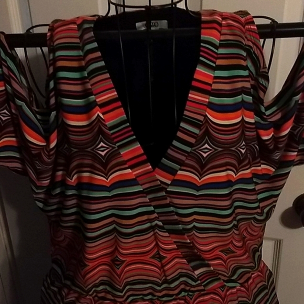 Cold Shoulder Dress - Picture 2 of 2